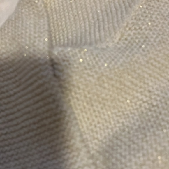 Little girl sweater - Picture 2 of 4